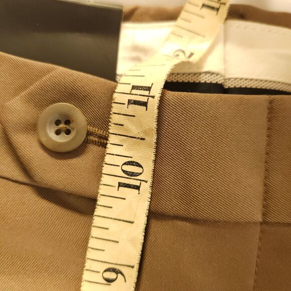 NWT Jos A. Bank Mens 33x30 Tan Pleated Cuffed Water Stain Repellent Dress Pants - Picture 6 of 7